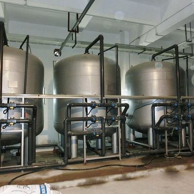 Carro armato del filtrante di trattamento delle acque di multimedia SS304 per la resina del carbonio attivato della sabbia del quarzo