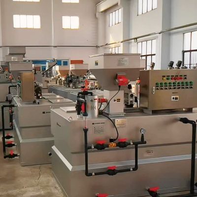 Attrezzatura di dosaggio bassa acida del flocculante di 2000L/H PAM Automatic Dosing System Chloride