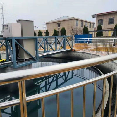 sistema centrale dell'apparecchio per lo spurgo delle caldaie dell'azionamento 120Volt per la stampa dell'impianto di depurazione