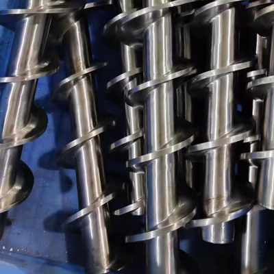 Convogliere a vite a spirale inclinato di cemento in acciaio inossidabile per polvere