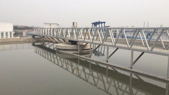 Trattamento delle acque reflue del sistema dell'apparecchio per lo spurgo delle caldaie dell'azionamento di perimetro