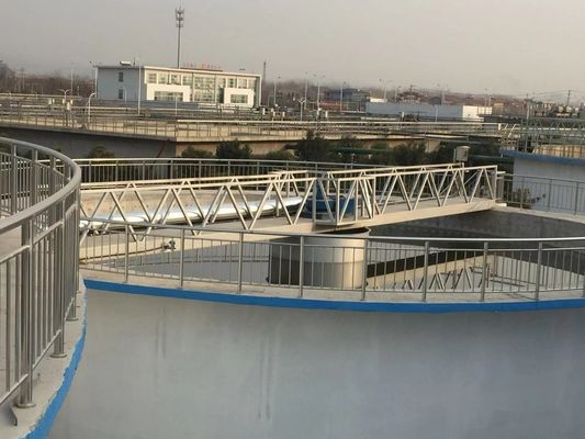 Trattamento delle acque reflue del sistema dell'apparecchio per lo spurgo delle caldaie dell'azionamento di perimetro