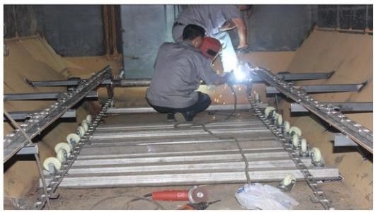 acciaio al carbonio a catena del sistema della ruspa spianatrice di 3m per il carro armato di trattamento delle acque