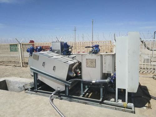 Macchina di disidratazione dei fanghi del acciaio al carbonio, multi torchio a vite del disco 0.3Kw