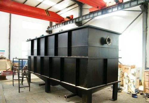 Filtro Valveless automatico da gravità SS304, dispositivo quadrato di trattamento delle acque reflue