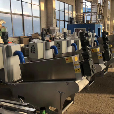 macchina di disidratazione dei fanghi del torchio a vite 50m3/H per lo stabilimento chimico