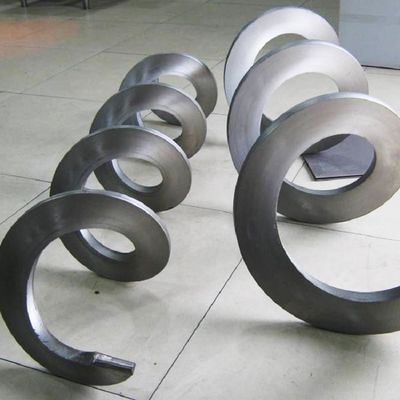 Trasportatore a spirale di Shaftless del trasportatore di vite del fango dell'acciaio di manganese per la polvere asciutta della sabbia