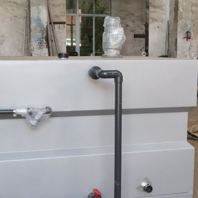 5t/H Sistema di dosaggio completamente automatico in acciaio inossidabile Acido clorico Alcalino Allume PAM