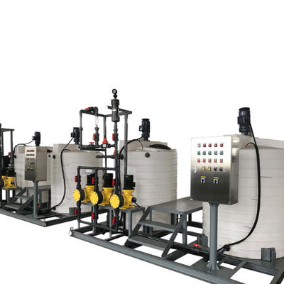 Coagulante economizzatore d'energia del PE 2000L/H che dosa sistema per lo stabilizzatore di circolazione dell'acqua di raffreddamento