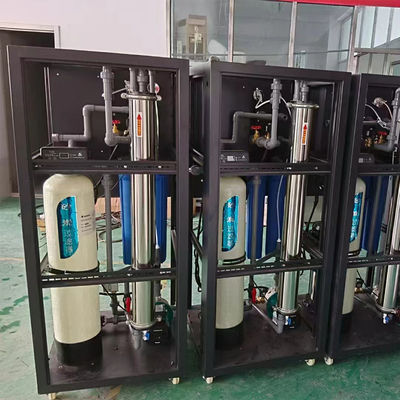 0.25 t/h 250 l/h Sistema di osmosi inversa per acqua potabile